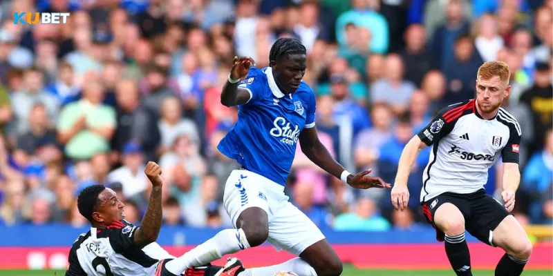 Tình hình lực lượng và phong độ hiện tại